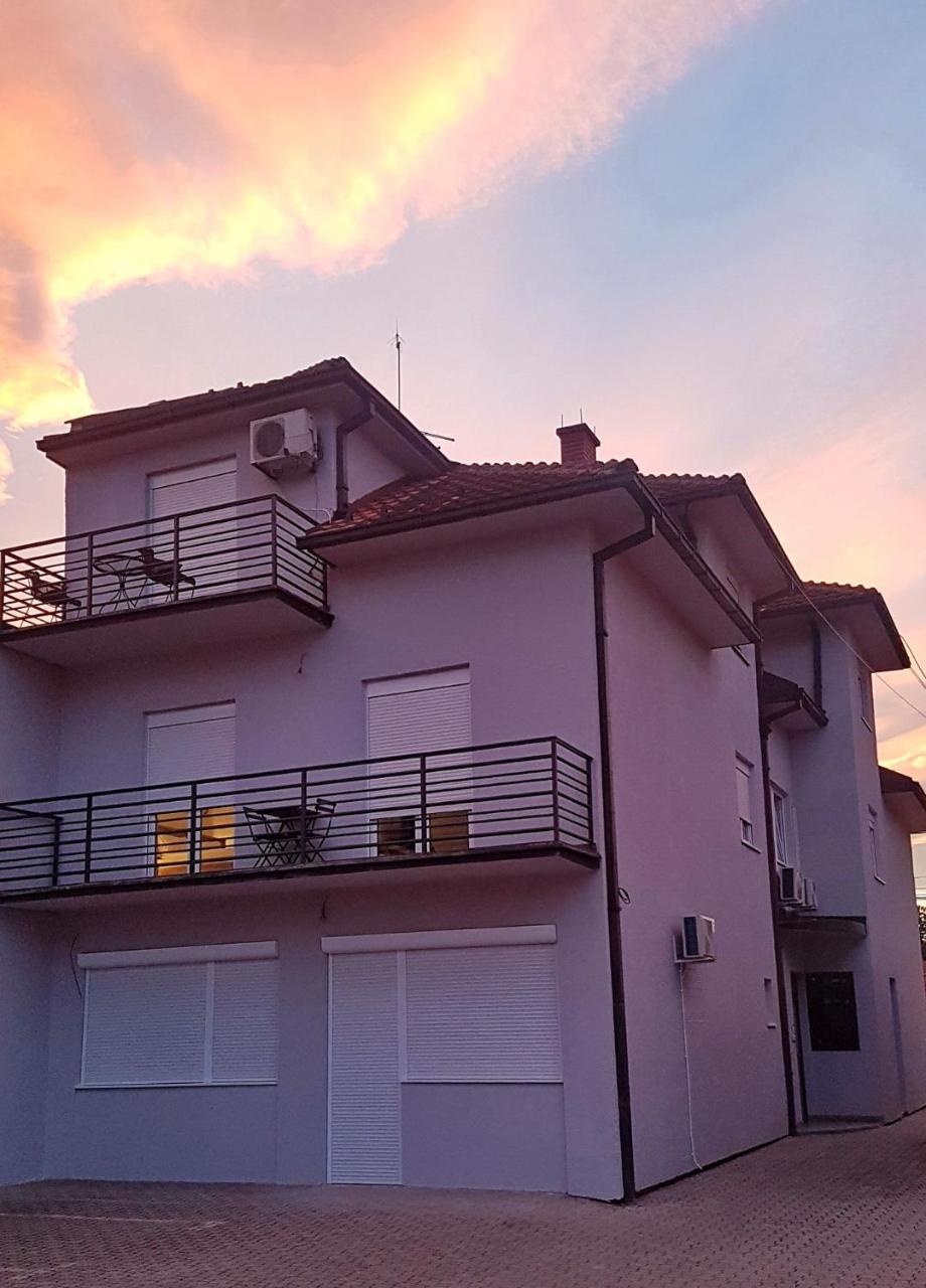 Apartments Spring Čačak المظهر الخارجي الصورة