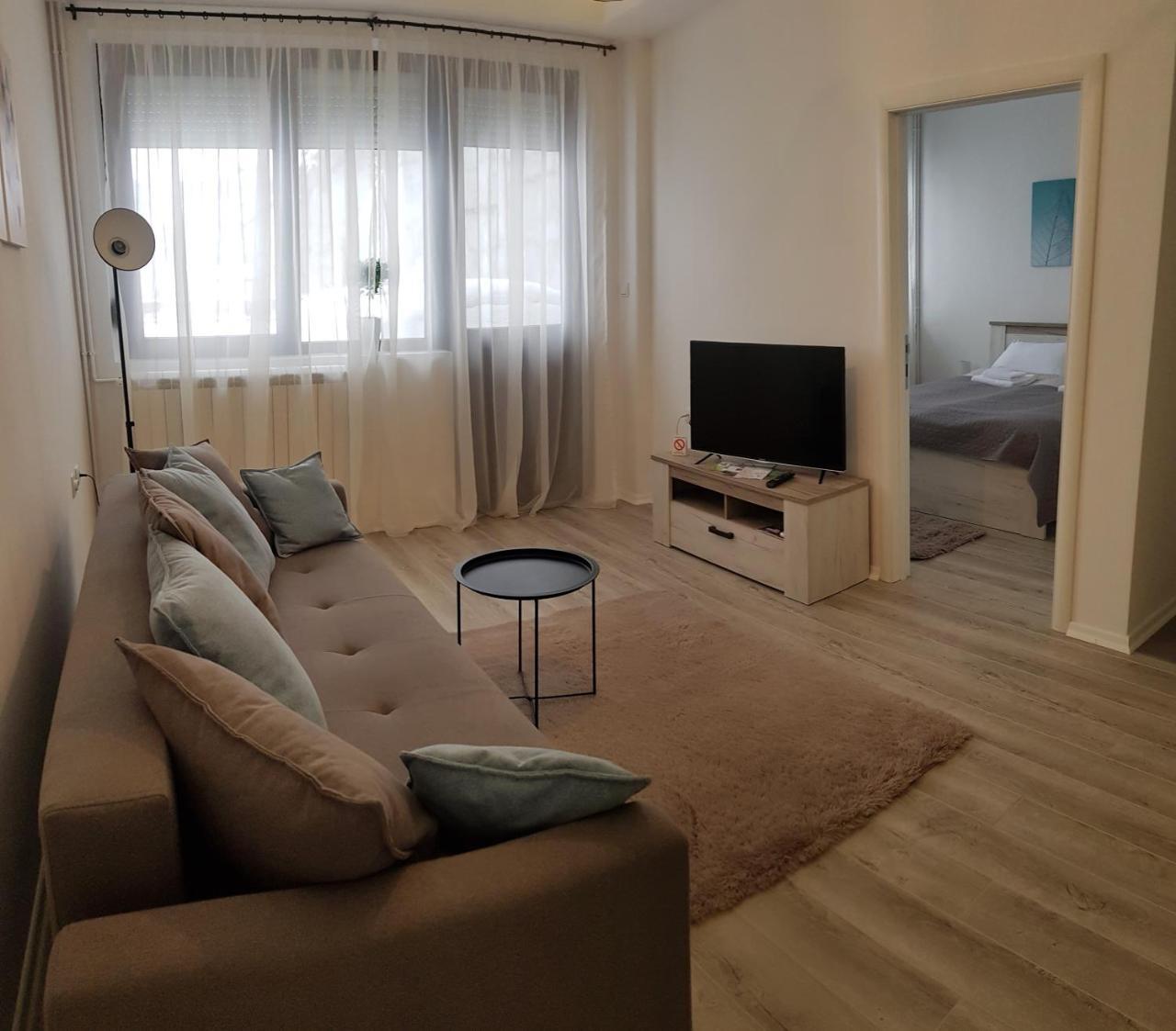 Apartments Spring Čačak المظهر الخارجي الصورة