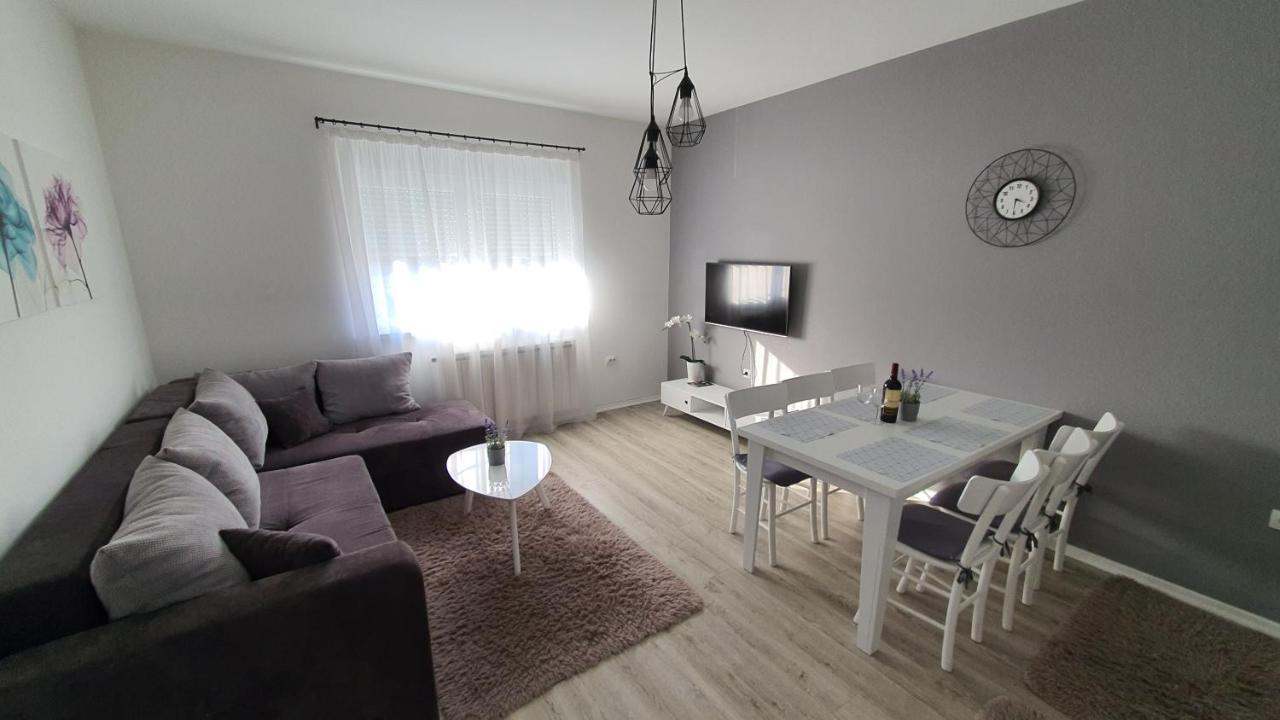 Apartments Spring Čačak المظهر الخارجي الصورة