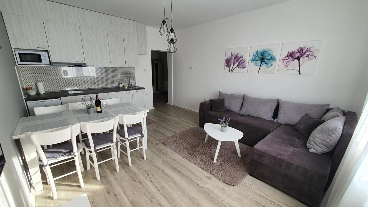 Apartments Spring Čačak المظهر الخارجي الصورة