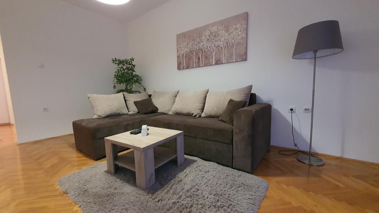 Apartments Spring Čačak المظهر الخارجي الصورة